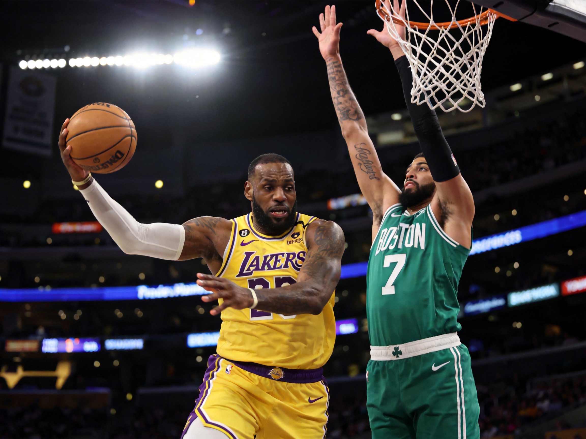 NBA篮球赛事 湖人vs凯尔特人